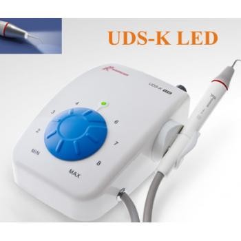 Woodpecker® UDS-K超音波スケーラー LED付き EMS兼用